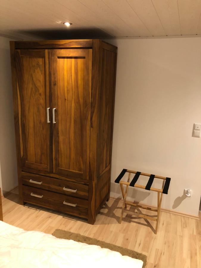 Апартаменты Loft Mit 2 Schlafzimmern Und E- Ladestation Фюрт Экстерьер фото